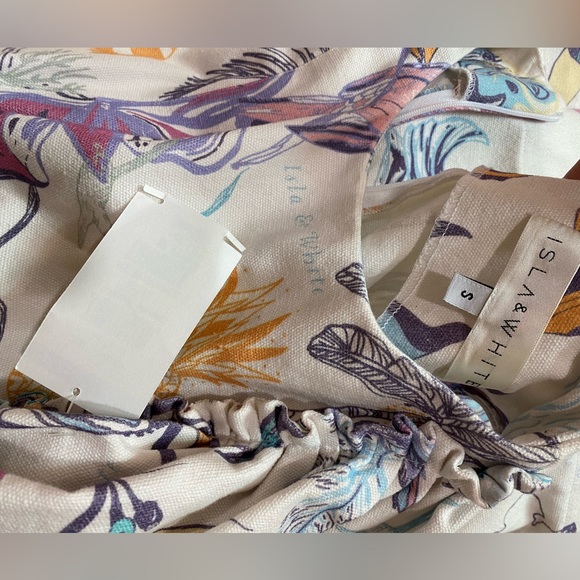 Isla & White dress with ruffle, brand new - Picture 5 of 7